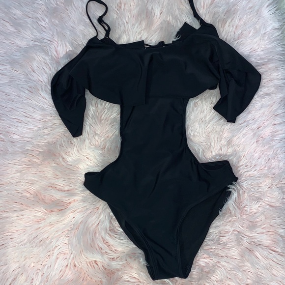aerie Other - AERIE BLACK PADDED MONOKINI WITH RUFFLES AND STRAPS